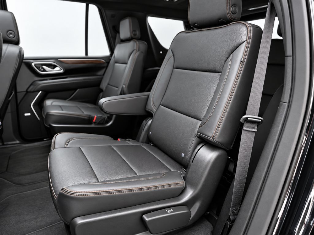 Photo 23 of this CHEVROLET TAHOE