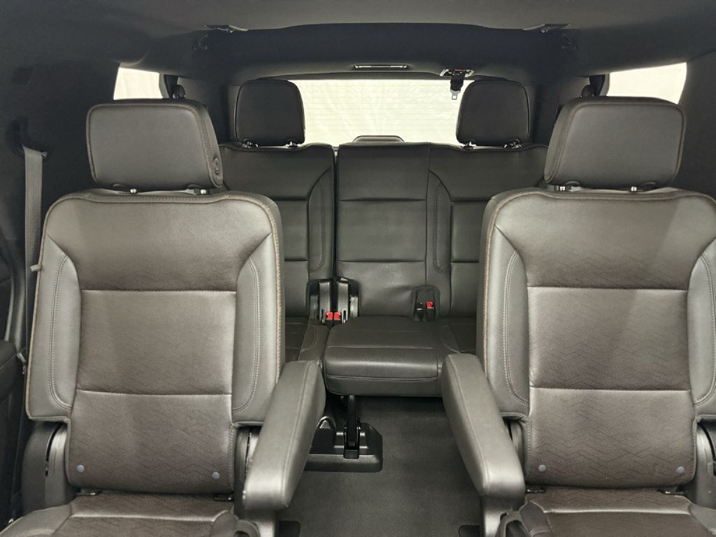 Photo 28 of this CHEVROLET TAHOE