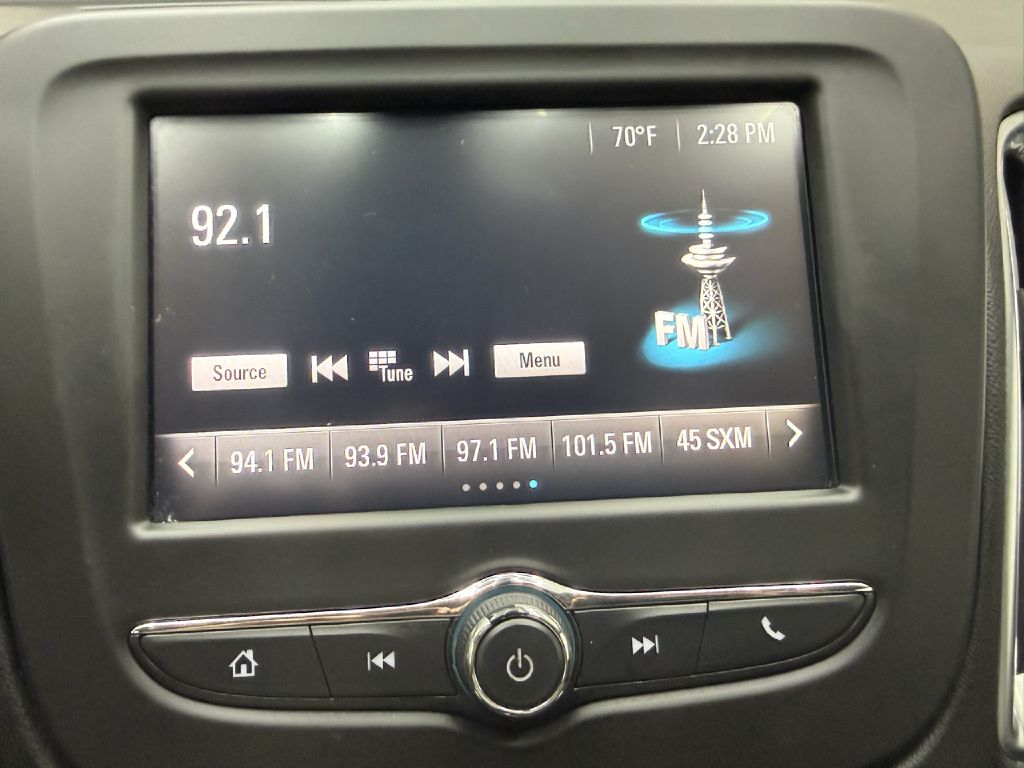 Photo 16 of this CHEVROLET MALIBU