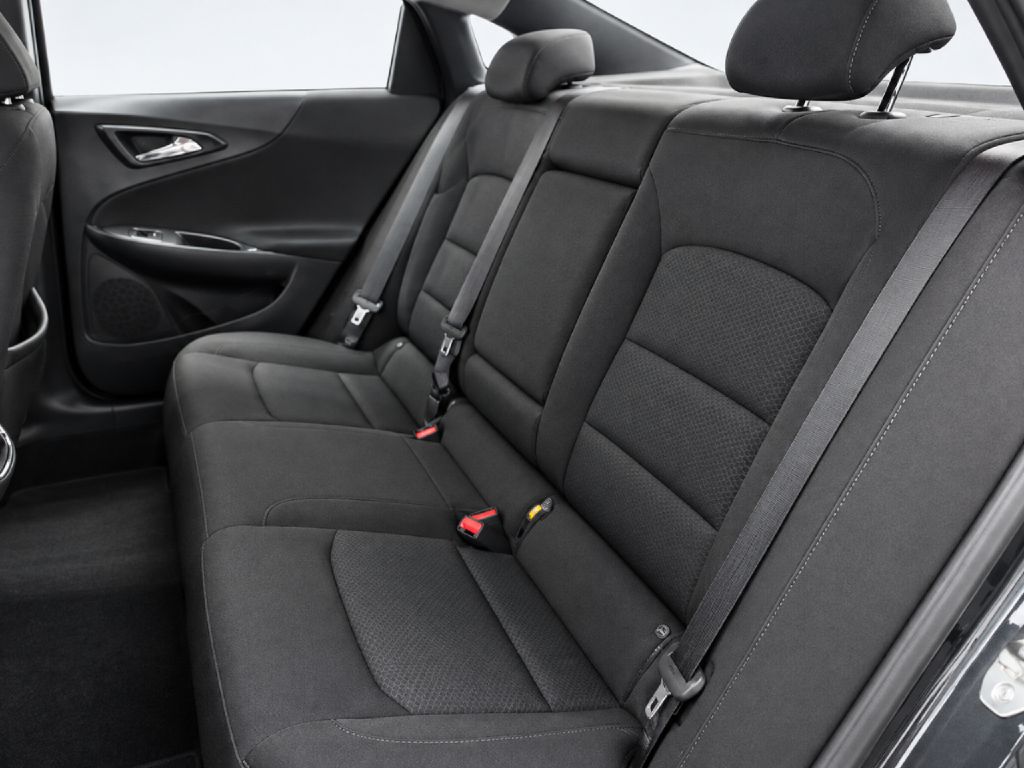 Photo 21 of this CHEVROLET MALIBU
