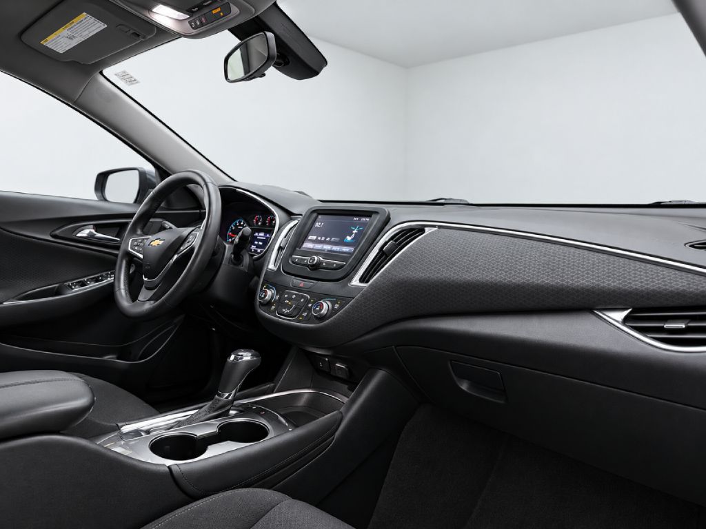 Photo 37 of this CHEVROLET MALIBU