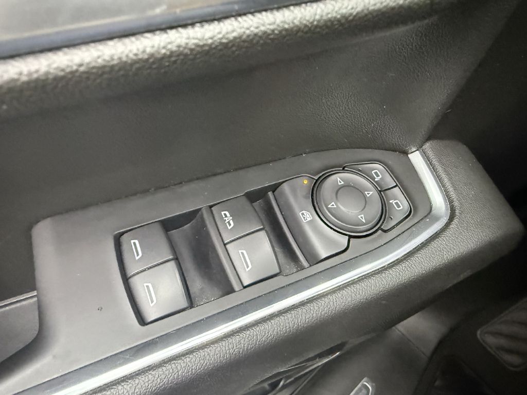 Photo 11 of this CHEVROLET SILVERADO 1500