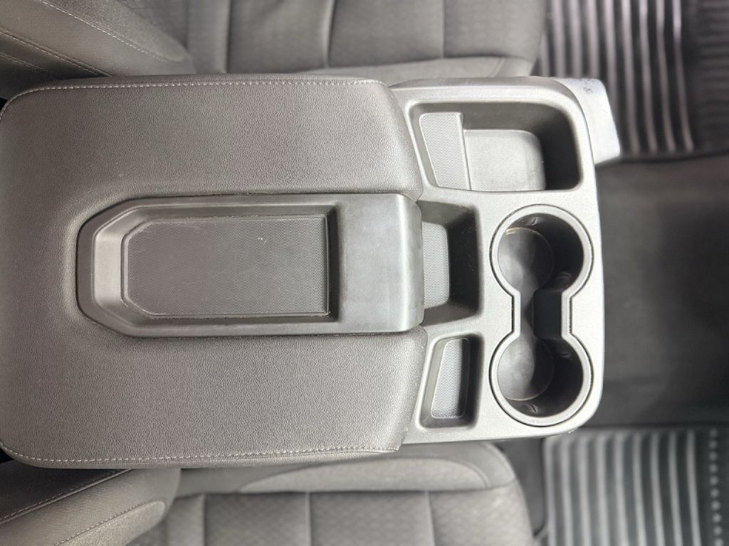 Photo 21 of this CHEVROLET SILVERADO 1500
