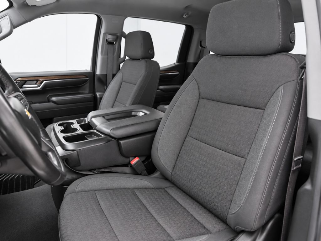 Photo 9 of this CHEVROLET SILVERADO 1500