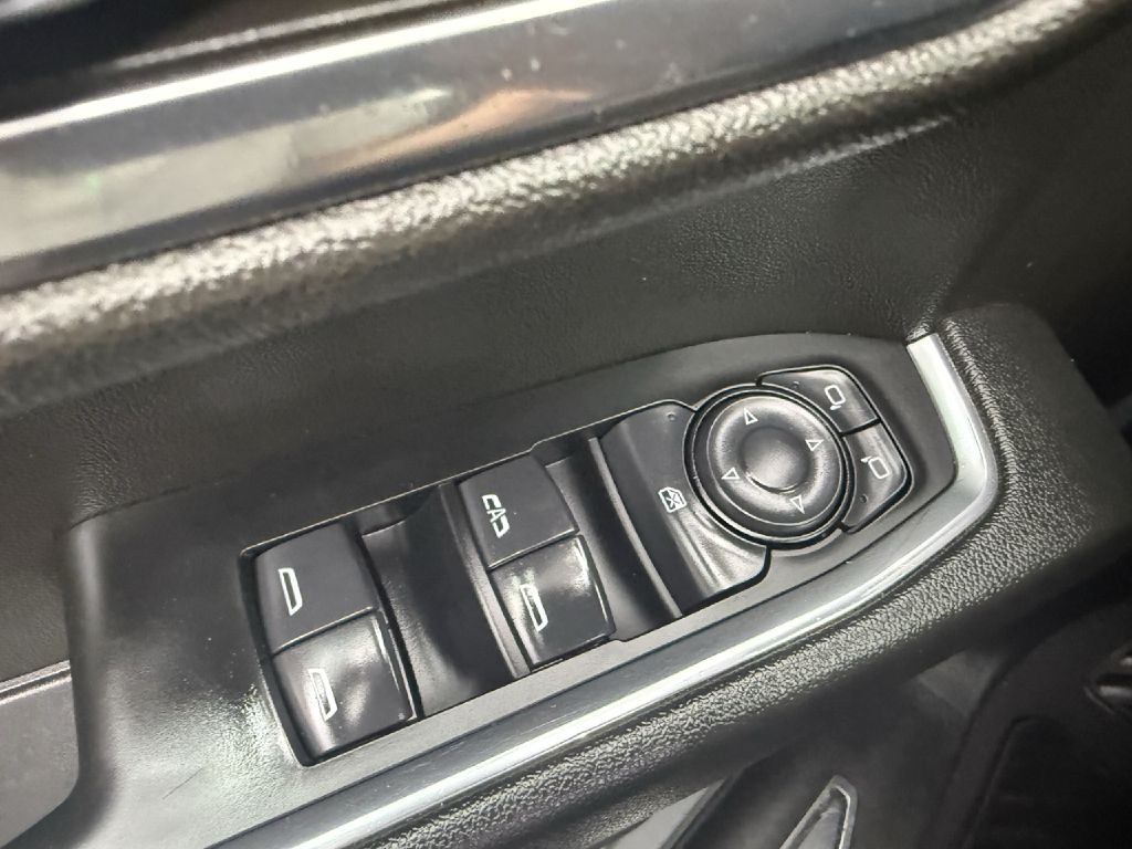 Photo 11 of this CHEVROLET SILVERADO 1500
