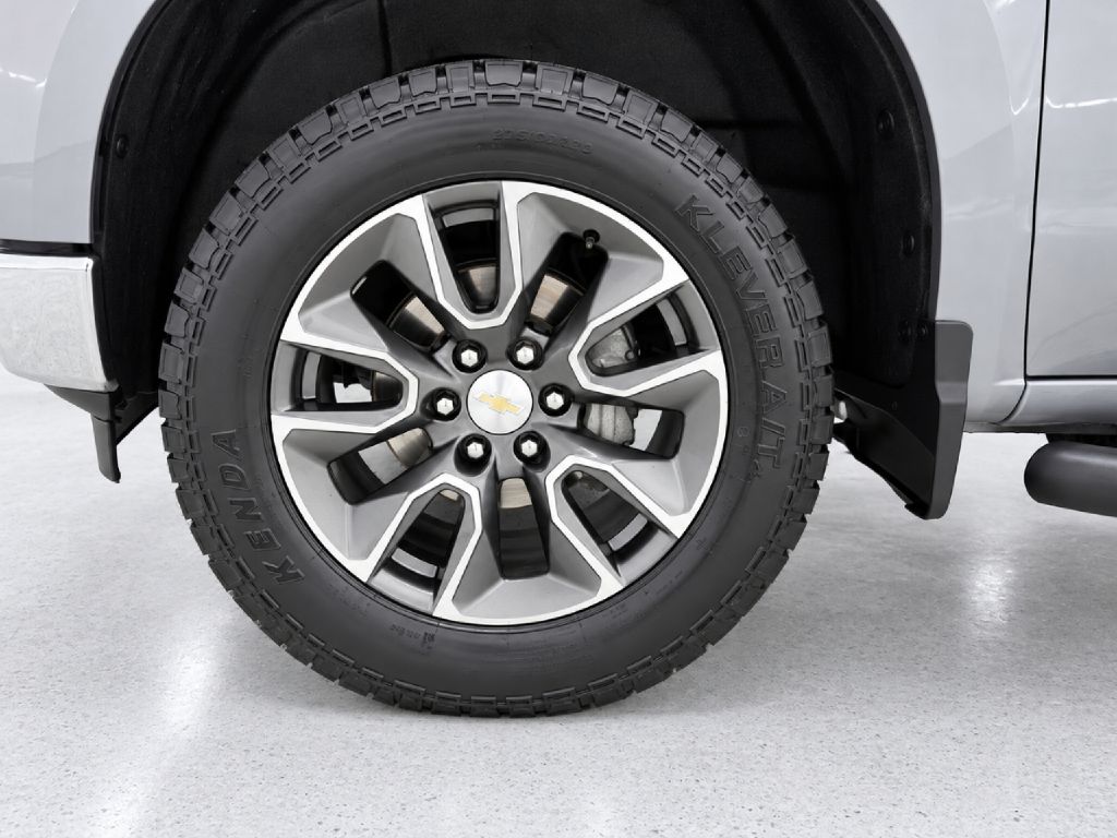 Photo 27 of this CHEVROLET SILVERADO 1500