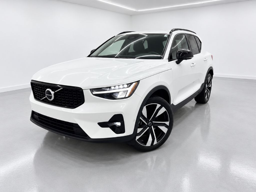 Photo 7 of this VOLVO XC40