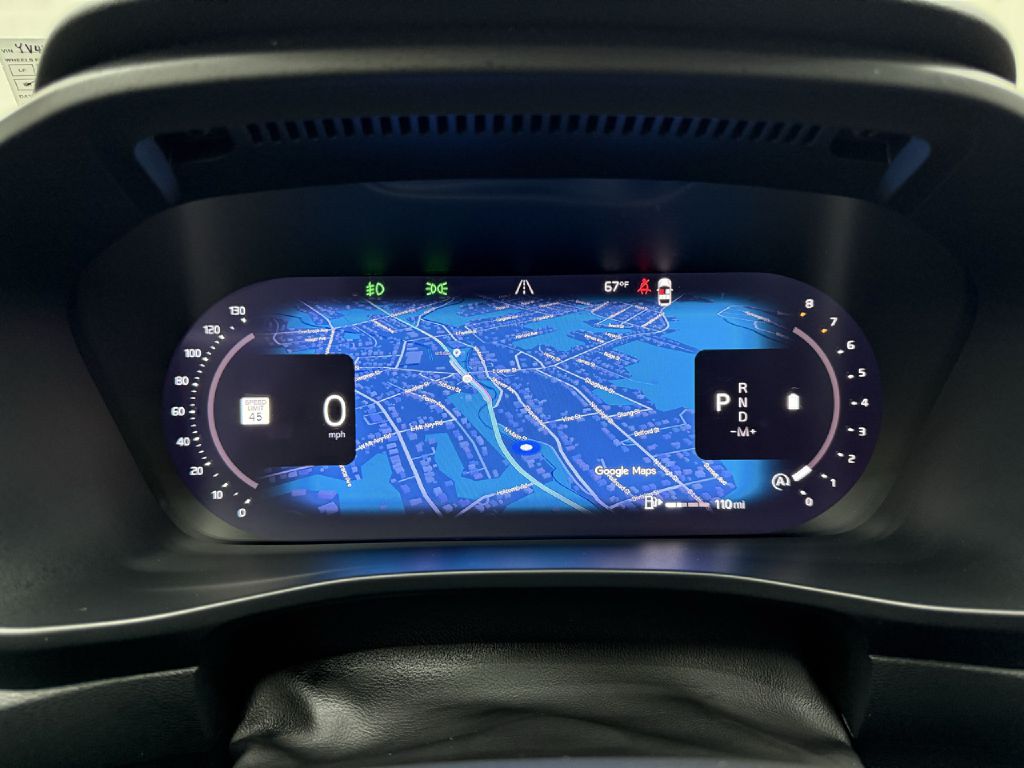 Photo 17 of this VOLVO XC40