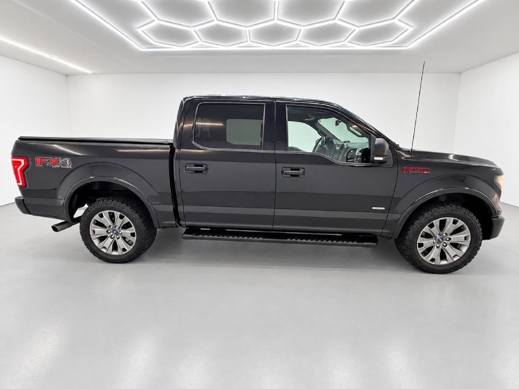Photo 2 of this FORD F150