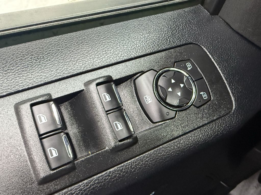 Photo 12 of this FORD F150