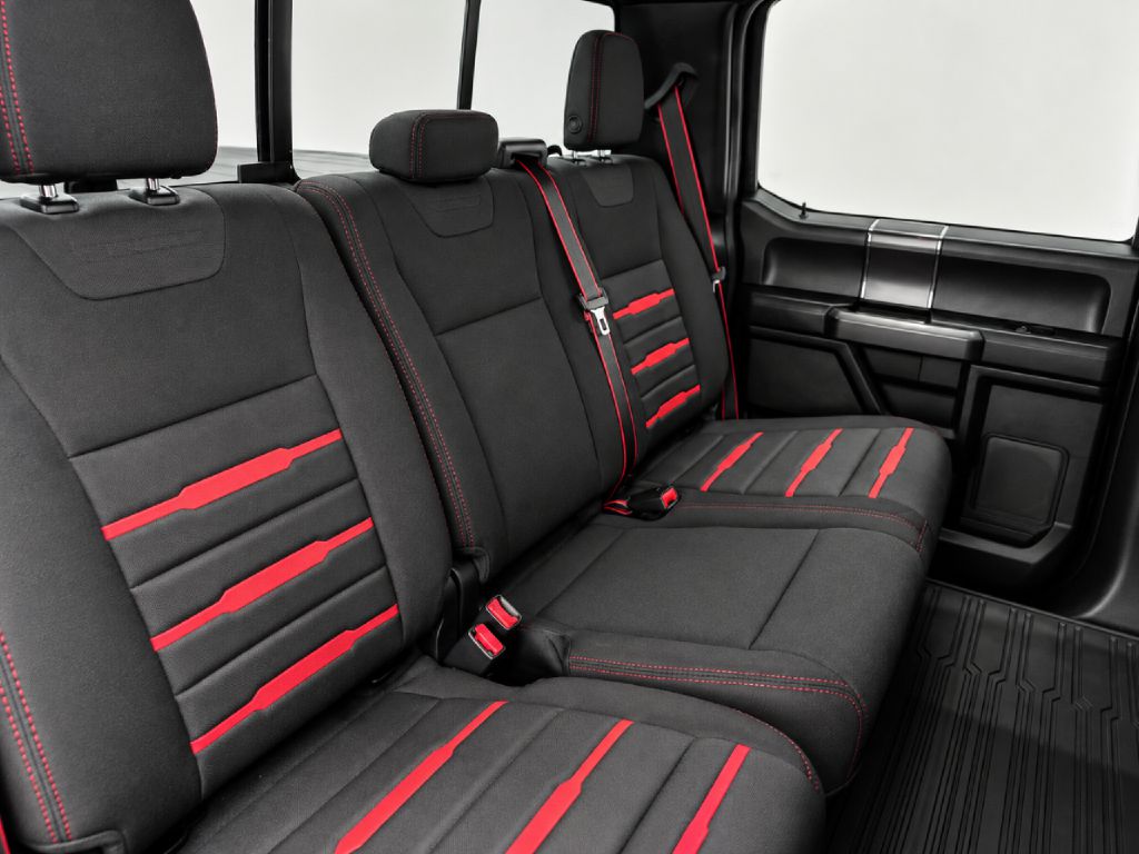 Photo 26 of this FORD F150
