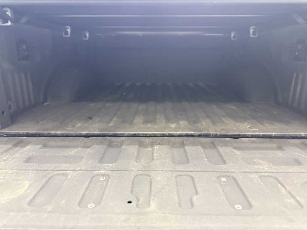 Photo 28 of this FORD F150