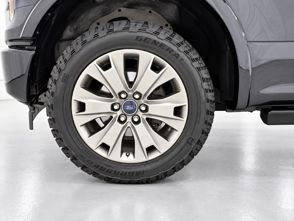 Photo 29 of this FORD F150