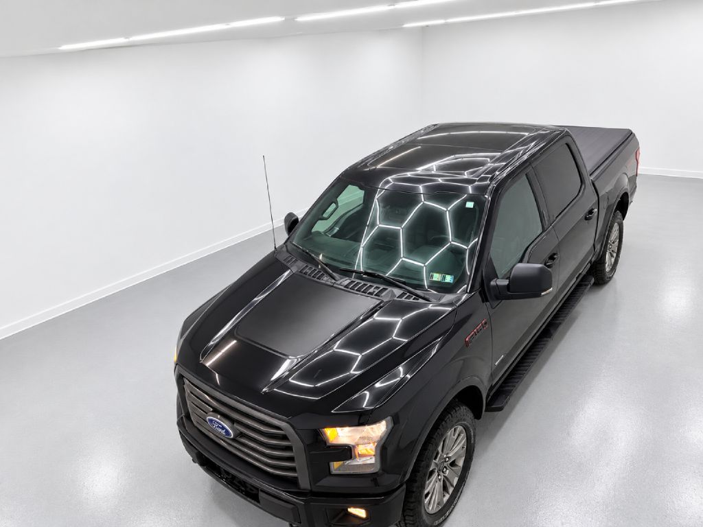Photo 34 of this FORD F150