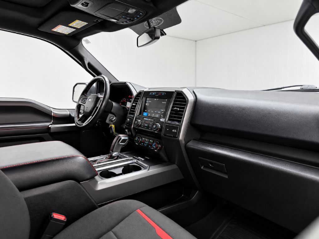 Photo 39 of this FORD F150