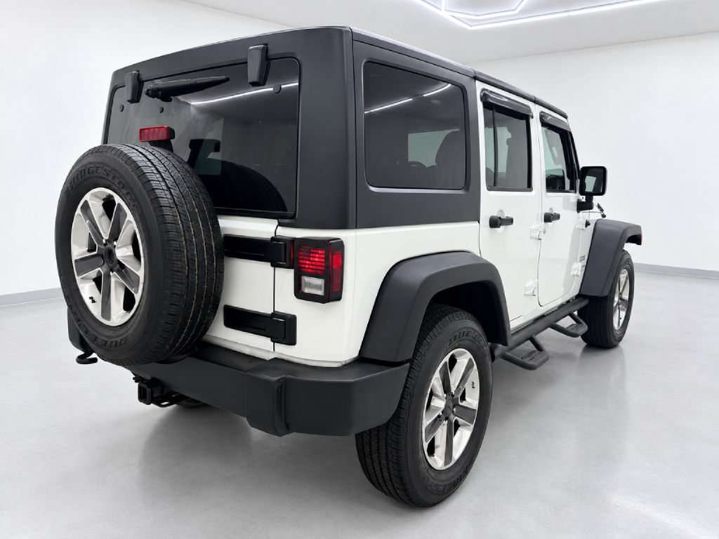 Photo 3 of this JEEP WRANGLER UNLIMI