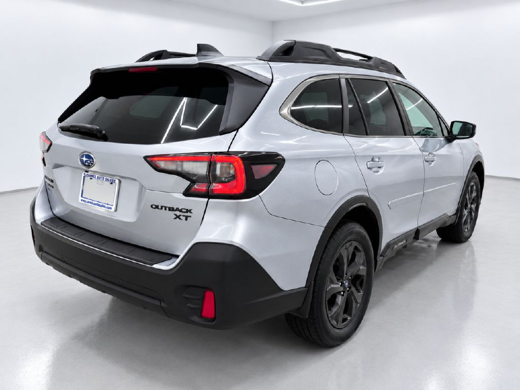 Photo 3 of this SUBARU OUTBACK