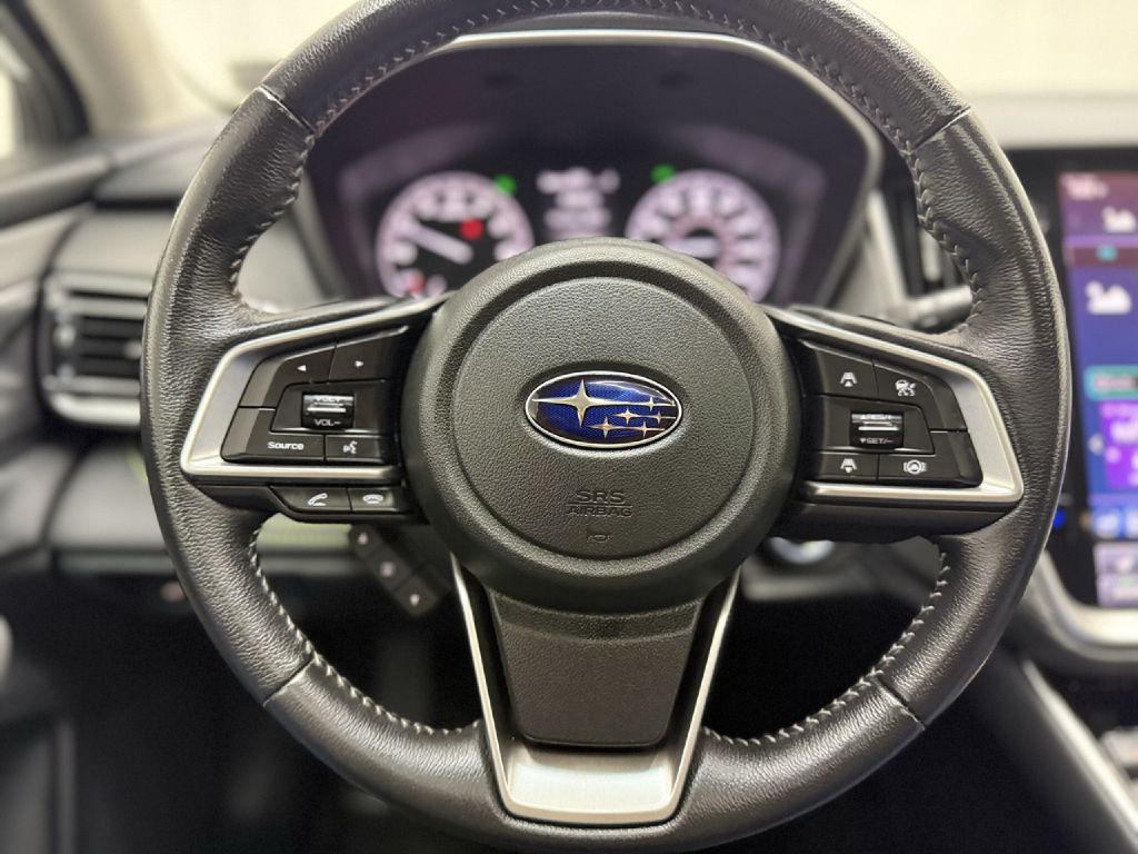 Photo 13 of this SUBARU OUTBACK