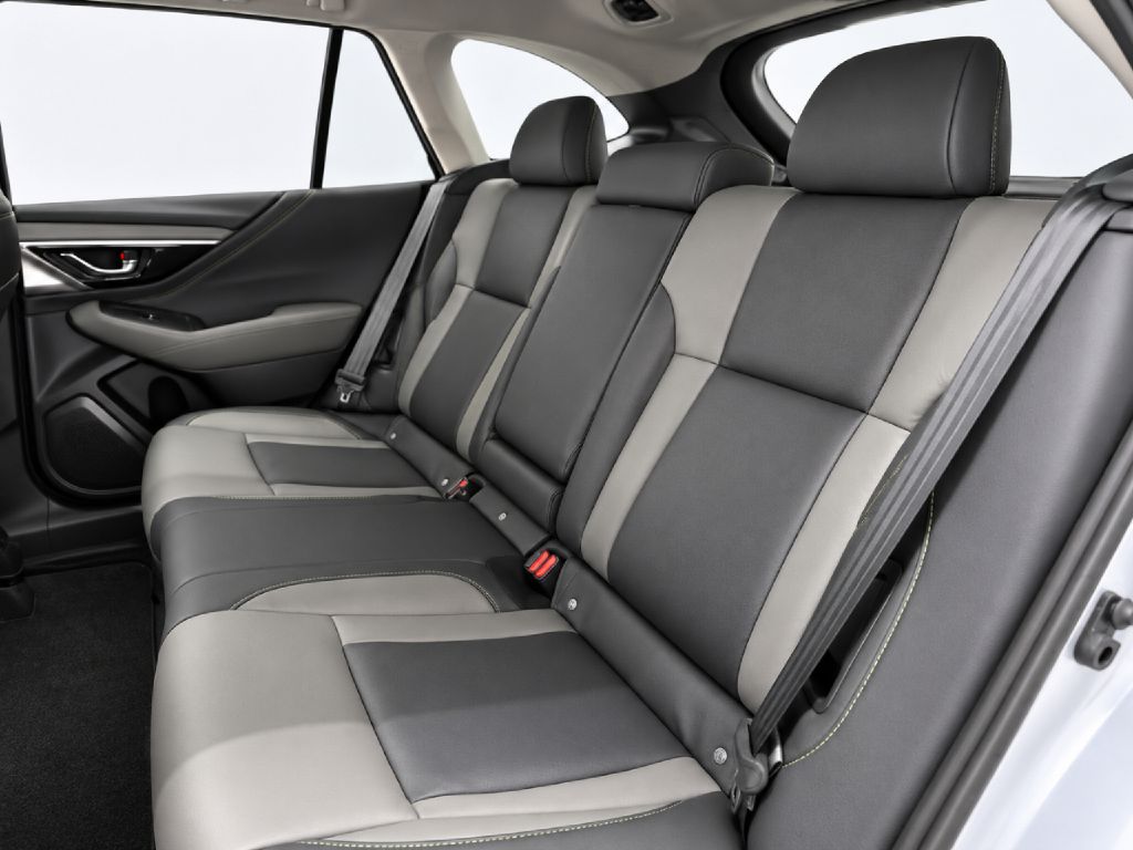 Photo 20 of this SUBARU OUTBACK