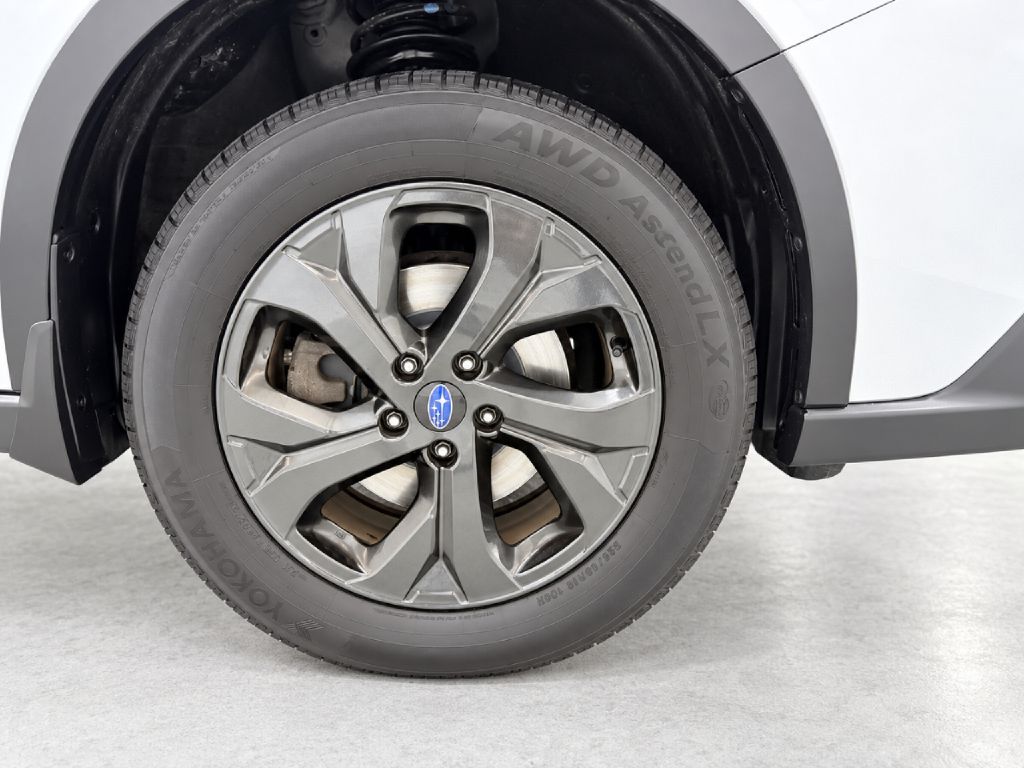 Photo 32 of this SUBARU OUTBACK