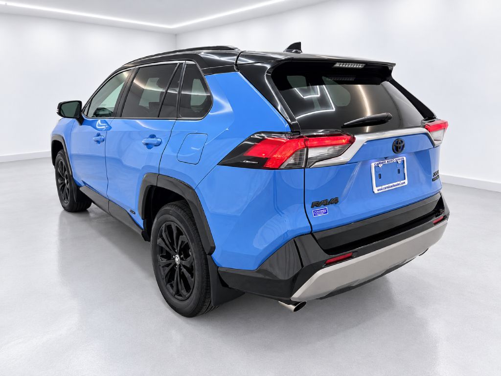 Photo 5 of this TOYOTA RAV4