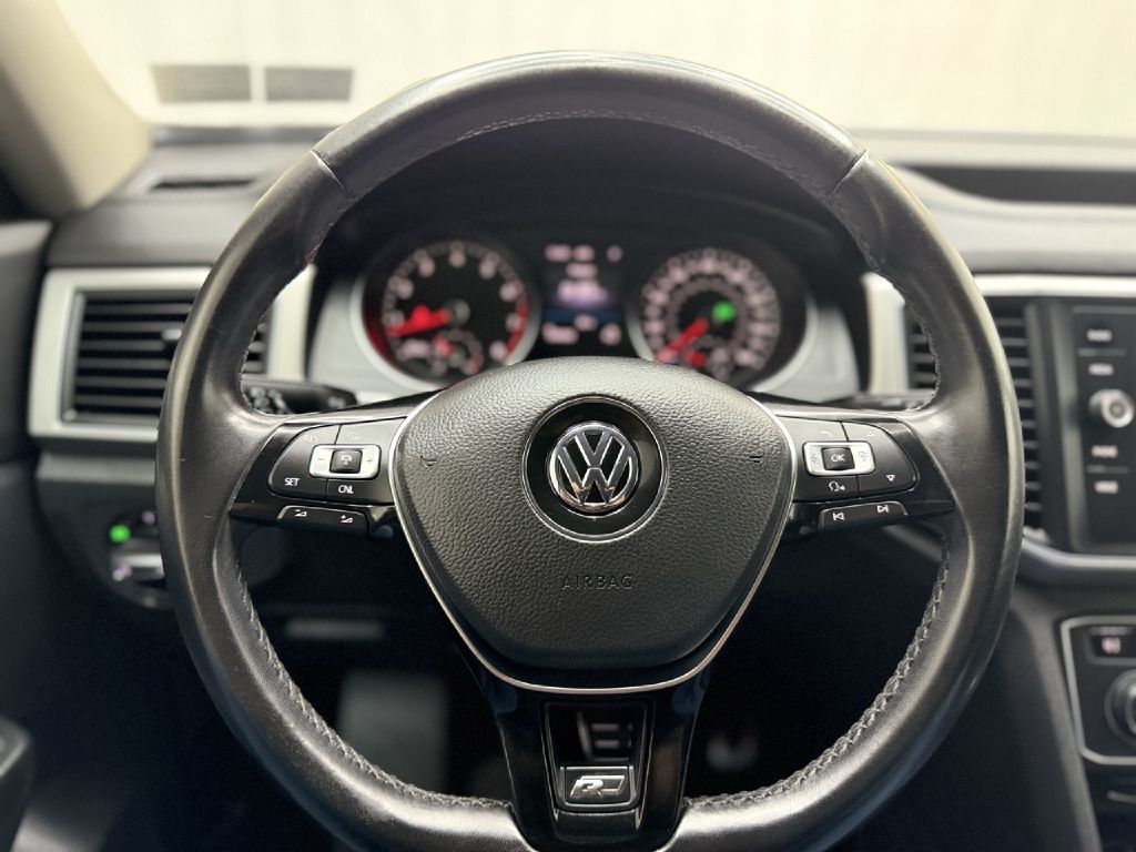 Photo 12 of this VOLKSWAGEN ATLAS