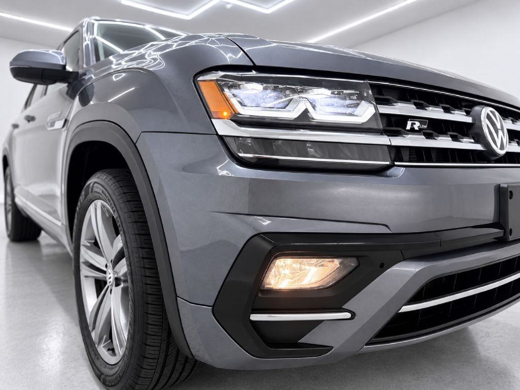 Photo 37 of this VOLKSWAGEN ATLAS