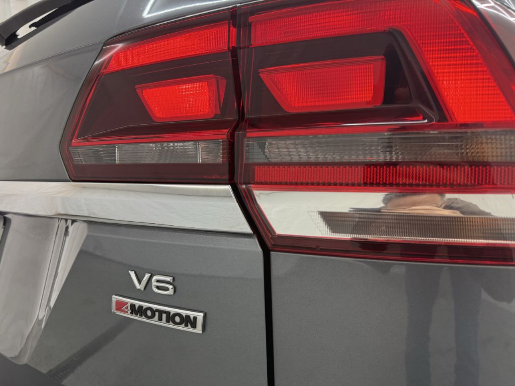 Photo 38 of this VOLKSWAGEN ATLAS