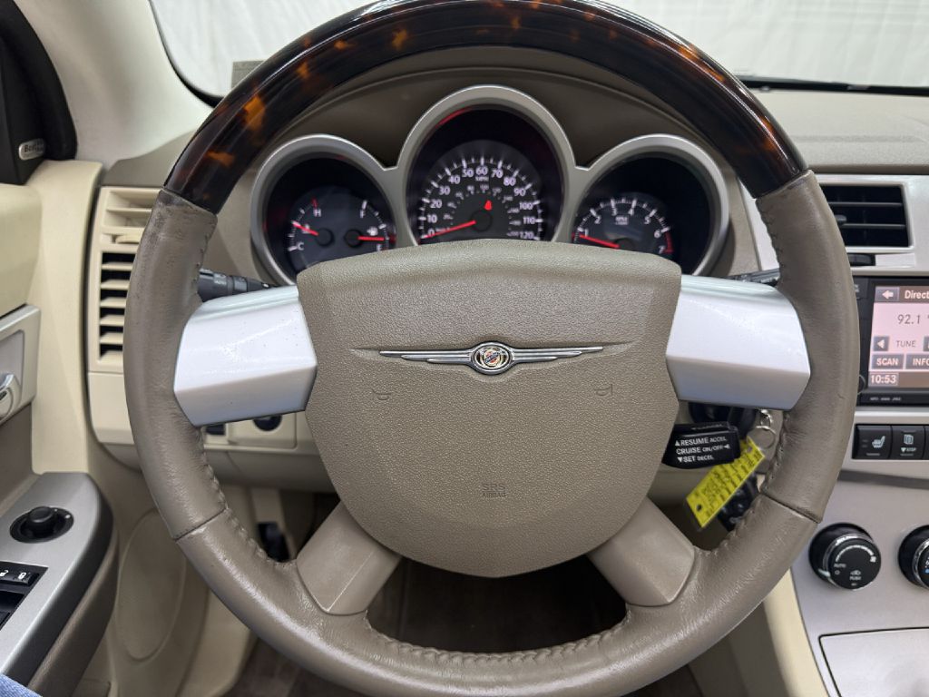 Photo 15 of this CHRYSLER SEBRING