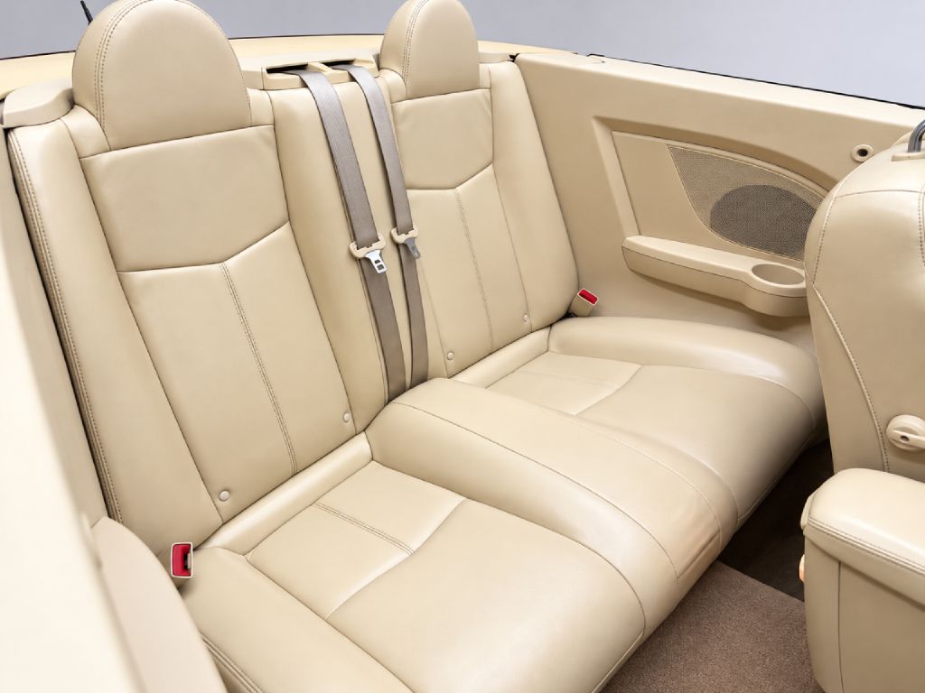 Photo 22 of this CHRYSLER SEBRING