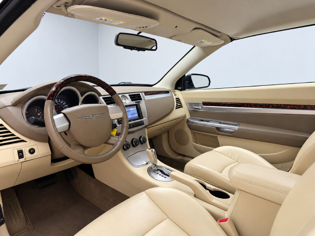 Photo 39 of this CHRYSLER SEBRING