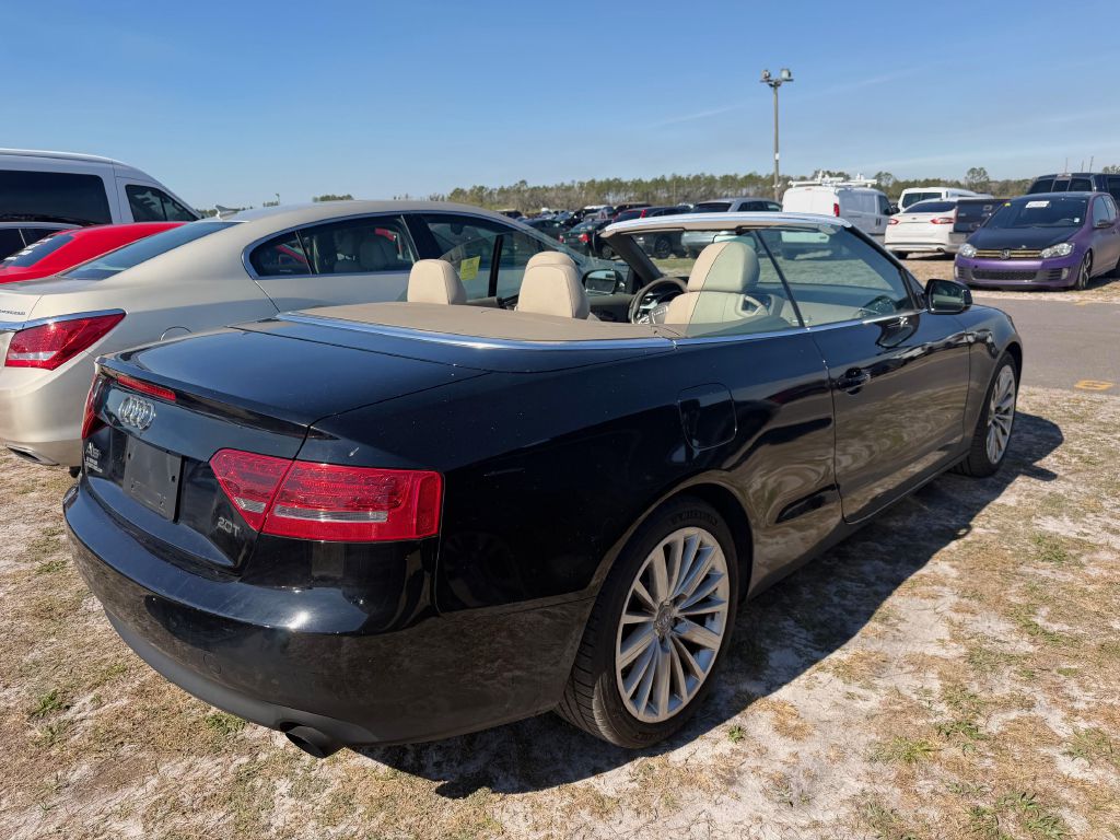 Photo 7 of this AUDI A5