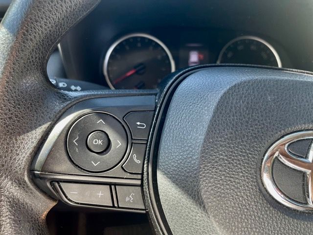 Photo 11 of this TOYOTA RAV4