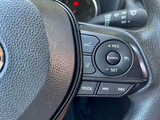 Photo 12 of this TOYOTA RAV4