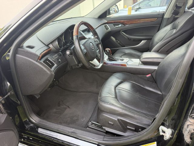 Photo 10 of this CADILLAC CTS