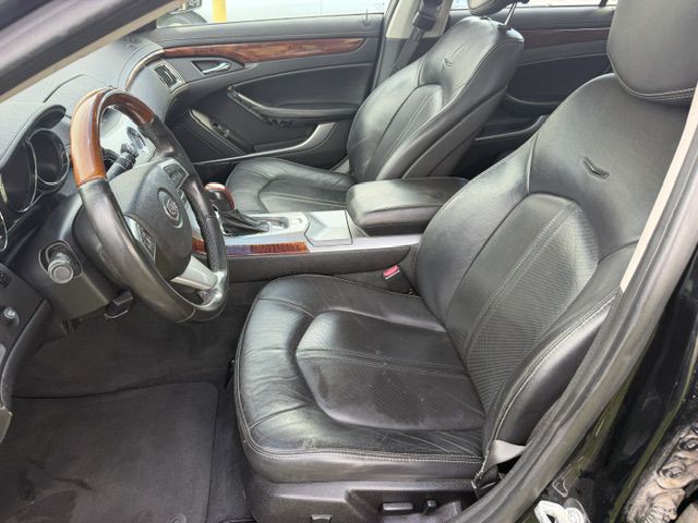 Photo 14 of this CADILLAC CTS
