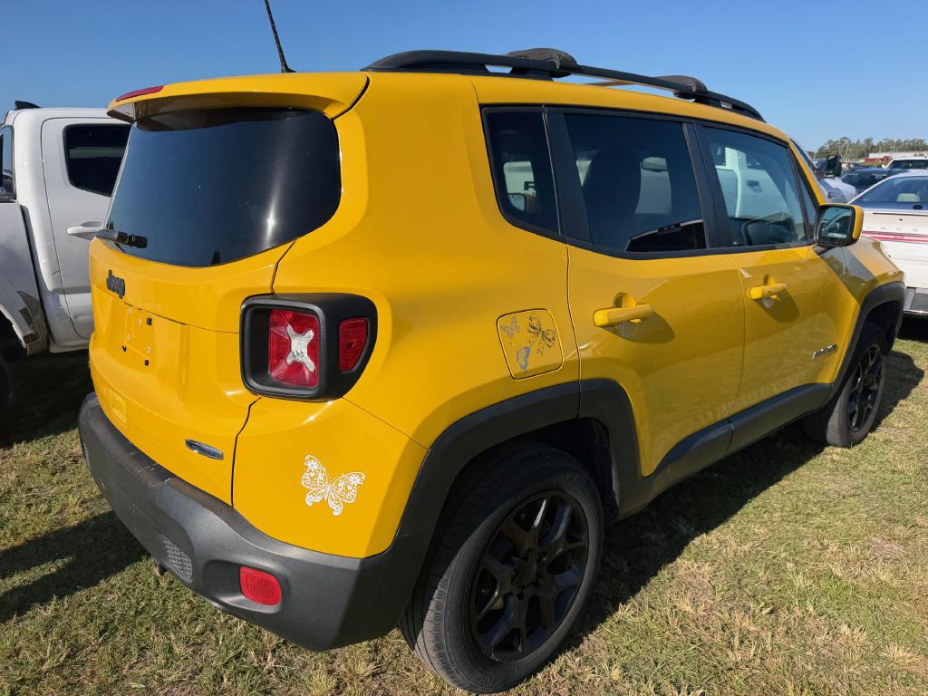 Photo 5 of this JEEP RENEGADE