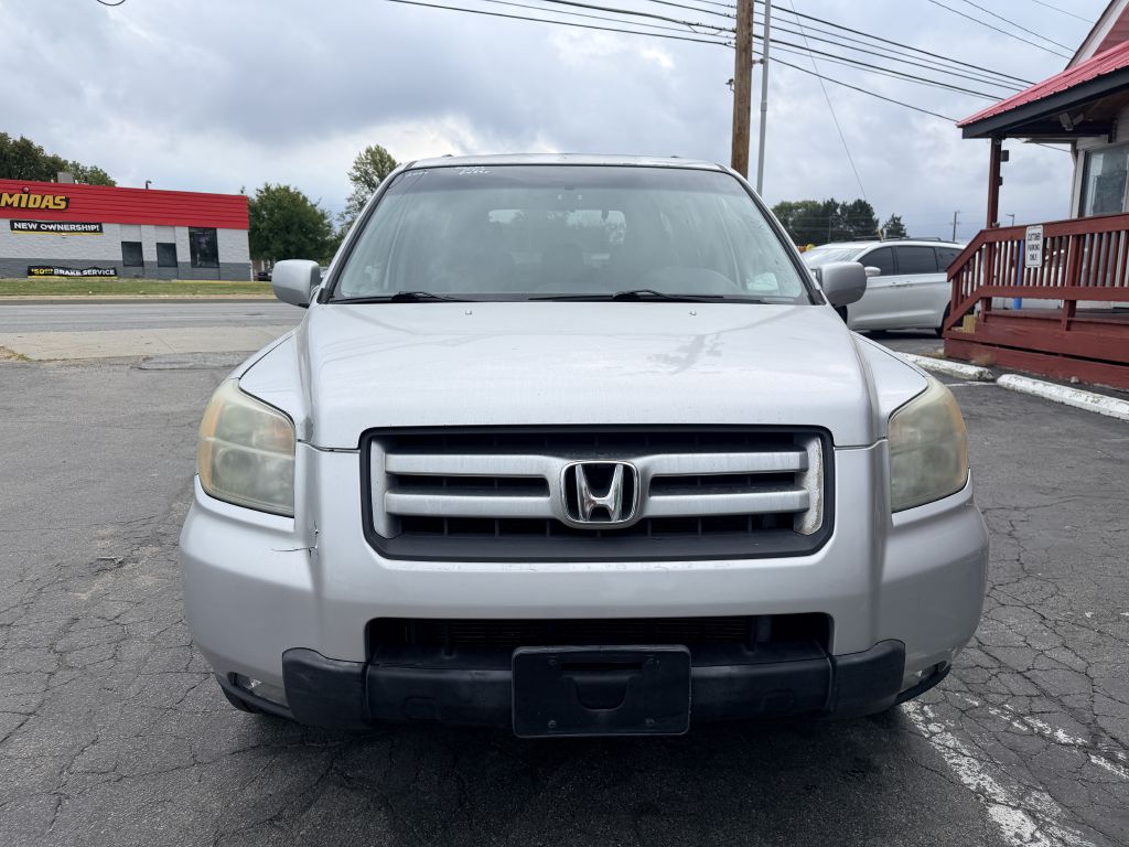 Photo 2 of this HONDA PILOT