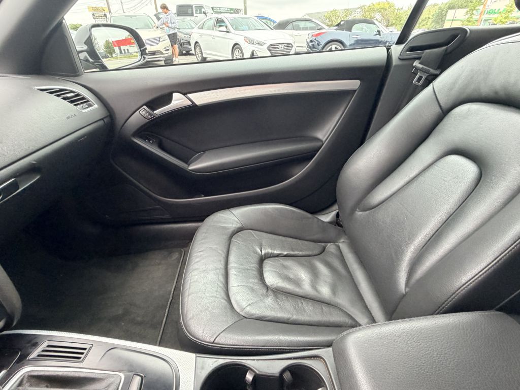 Photo 9 of this AUDI A5