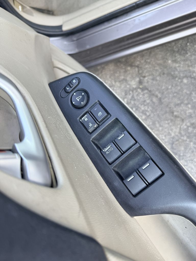 Photo 7 of this HONDA CIVIC