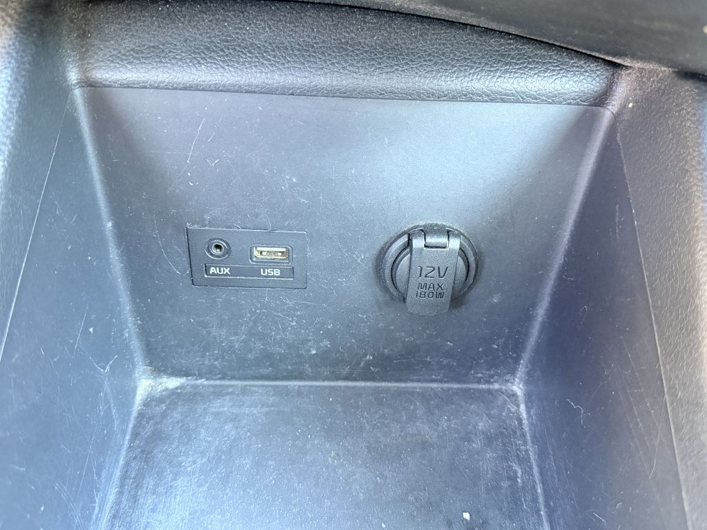 Photo 17 of this KIA FORTE