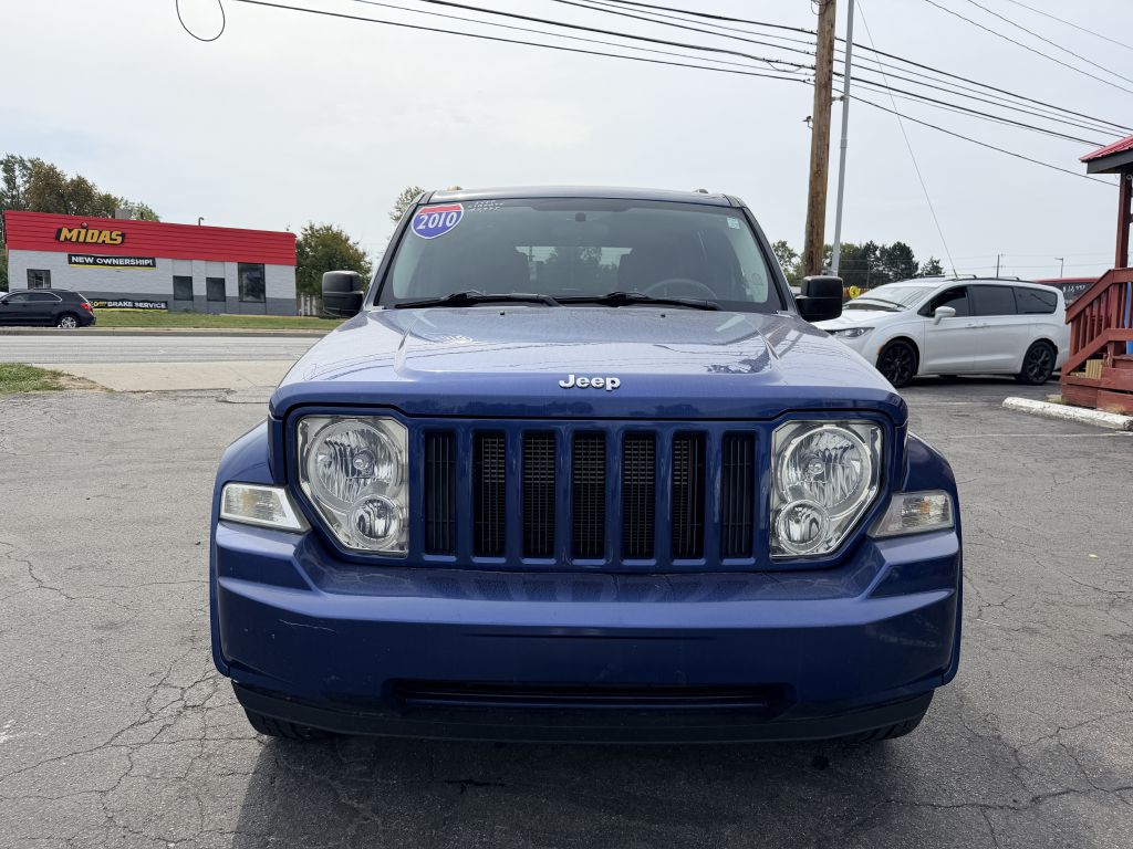 Photo 2 of this JEEP LIBERTY