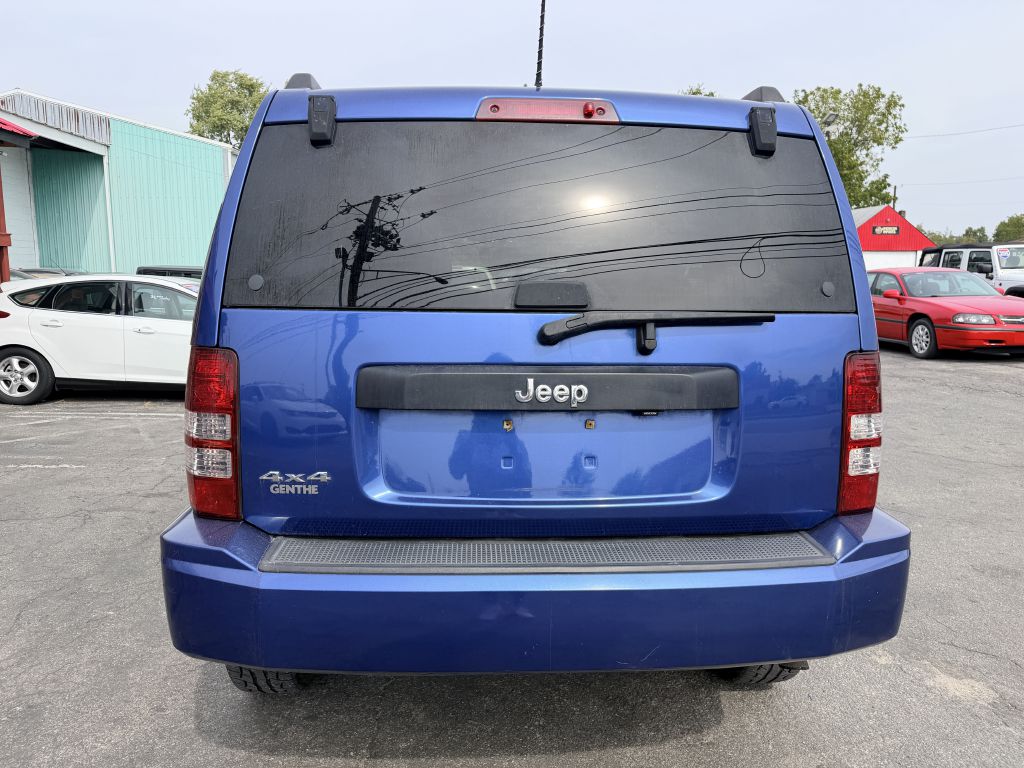Photo 4 of this JEEP LIBERTY