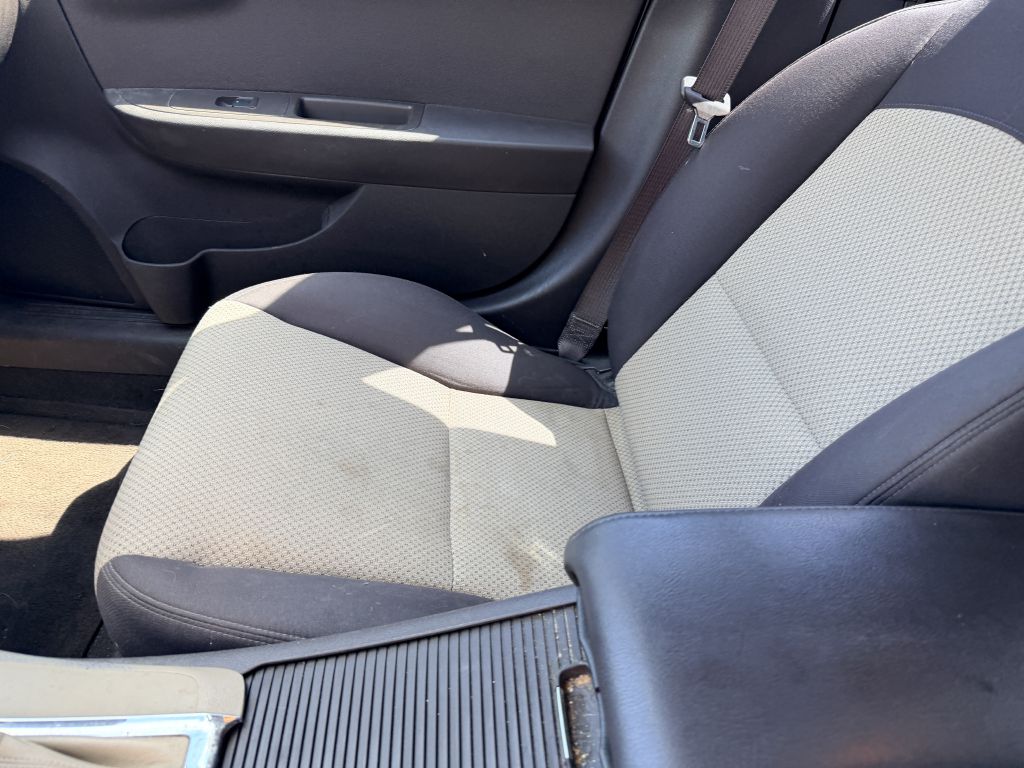 Photo 11 of this CHEVROLET MALIBU