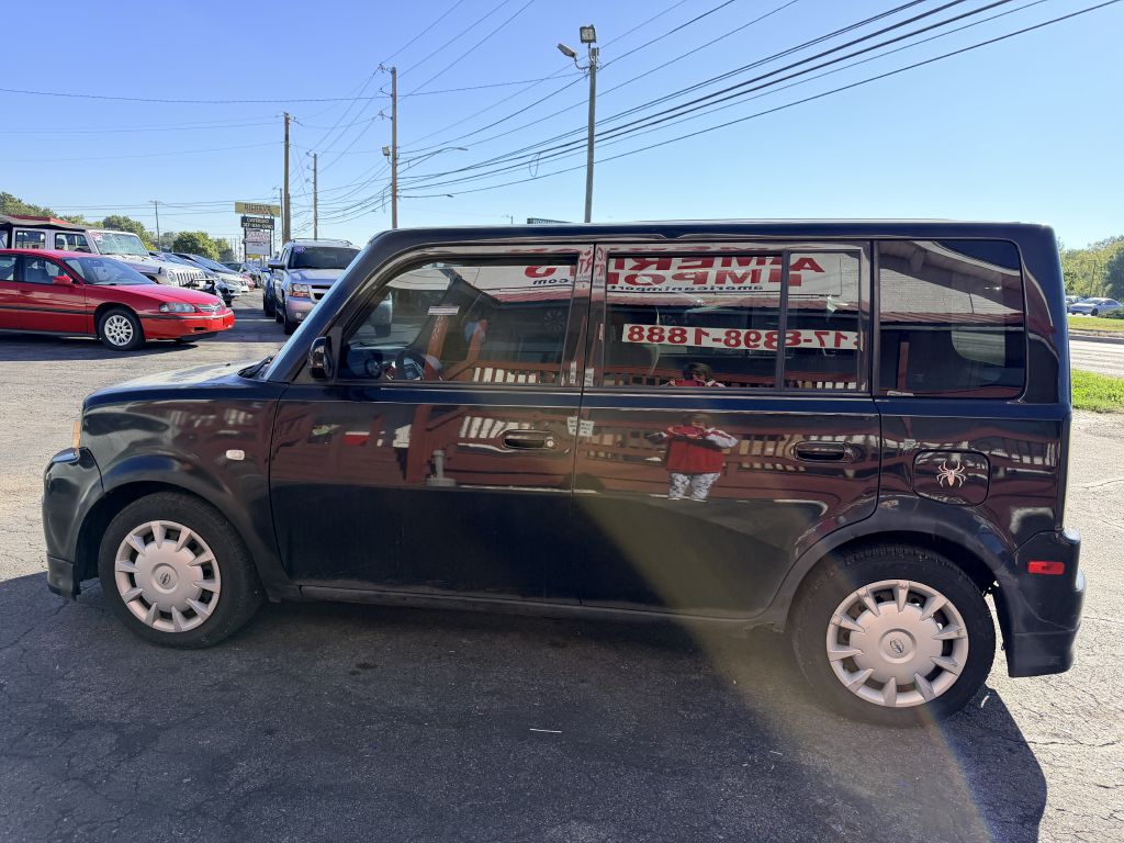 Photo 3 of this SCION XB