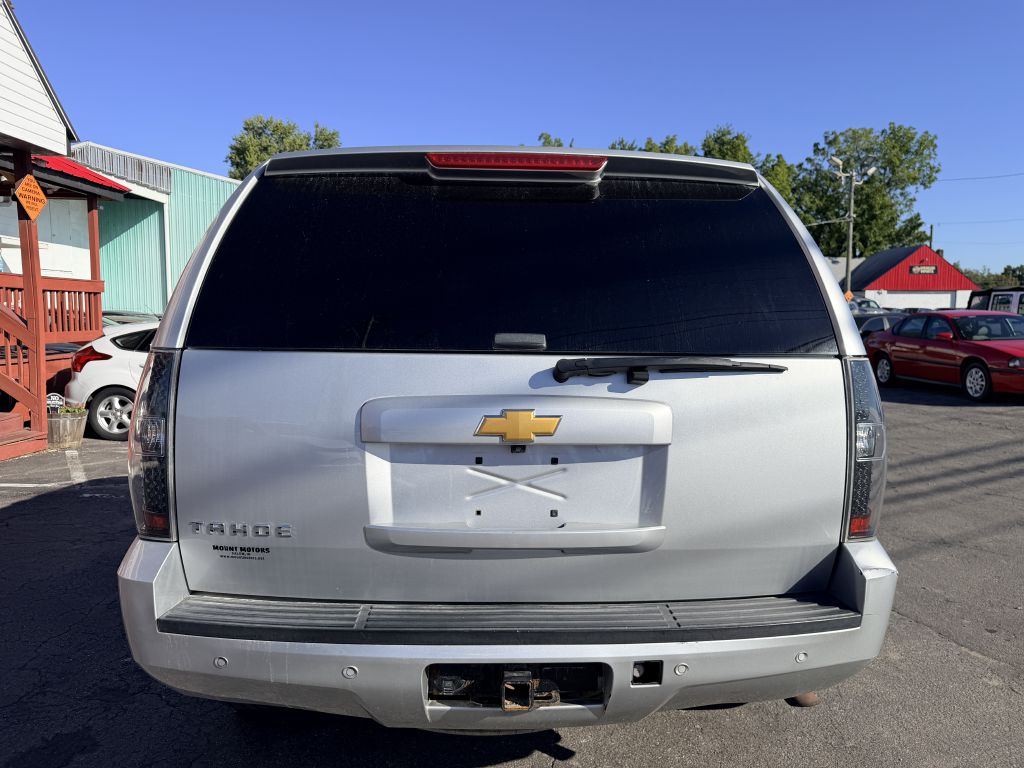 Photo 4 of this CHEVROLET TAHOE
