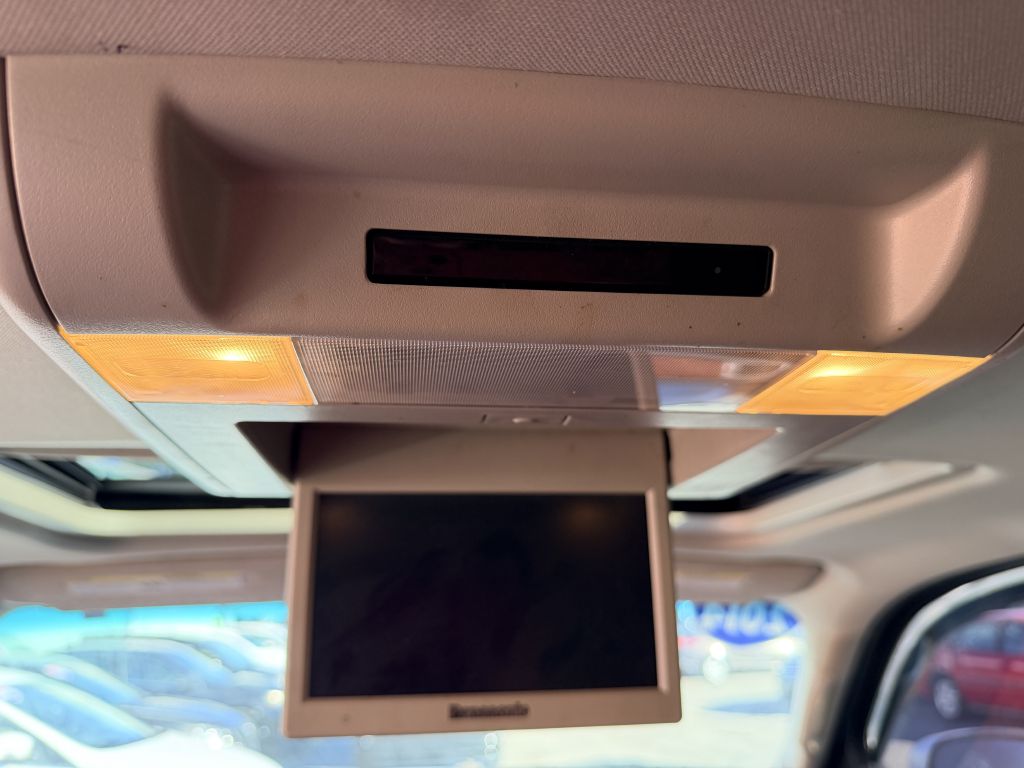 Photo 8 of this CHEVROLET TAHOE