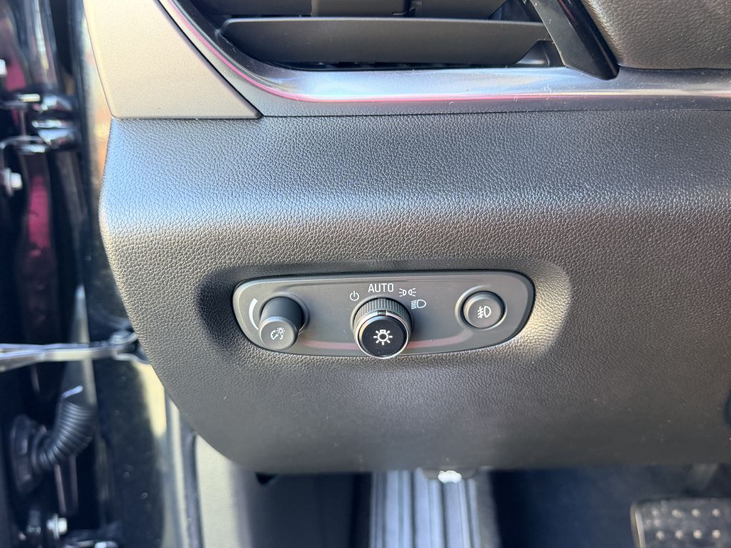 Photo 15 of this CHEVROLET TRAVERSE