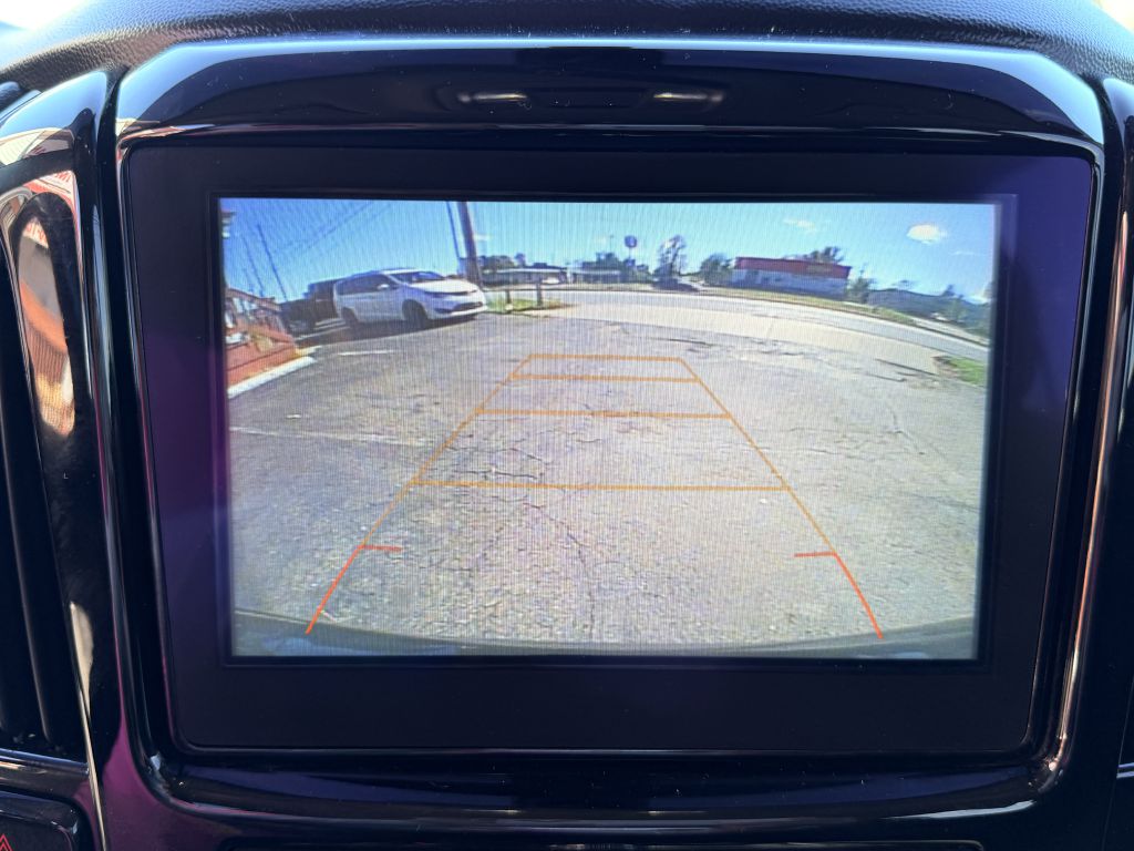 Photo 25 of this CHEVROLET TRAVERSE