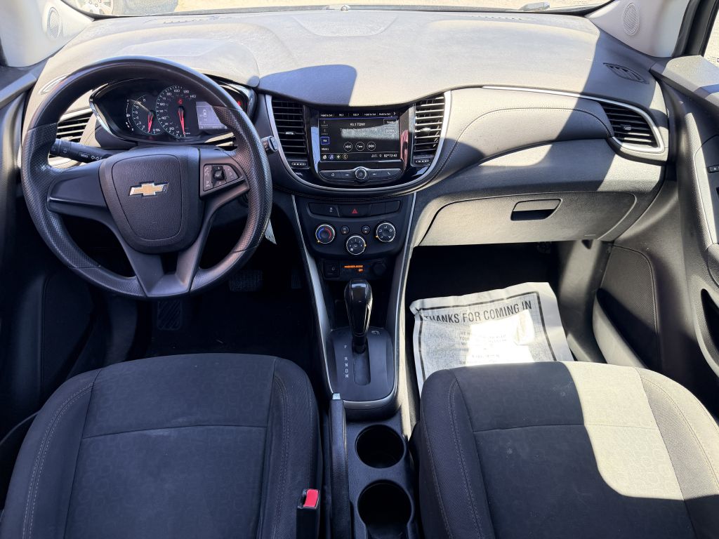 Photo 7 of this CHEVROLET TRAX